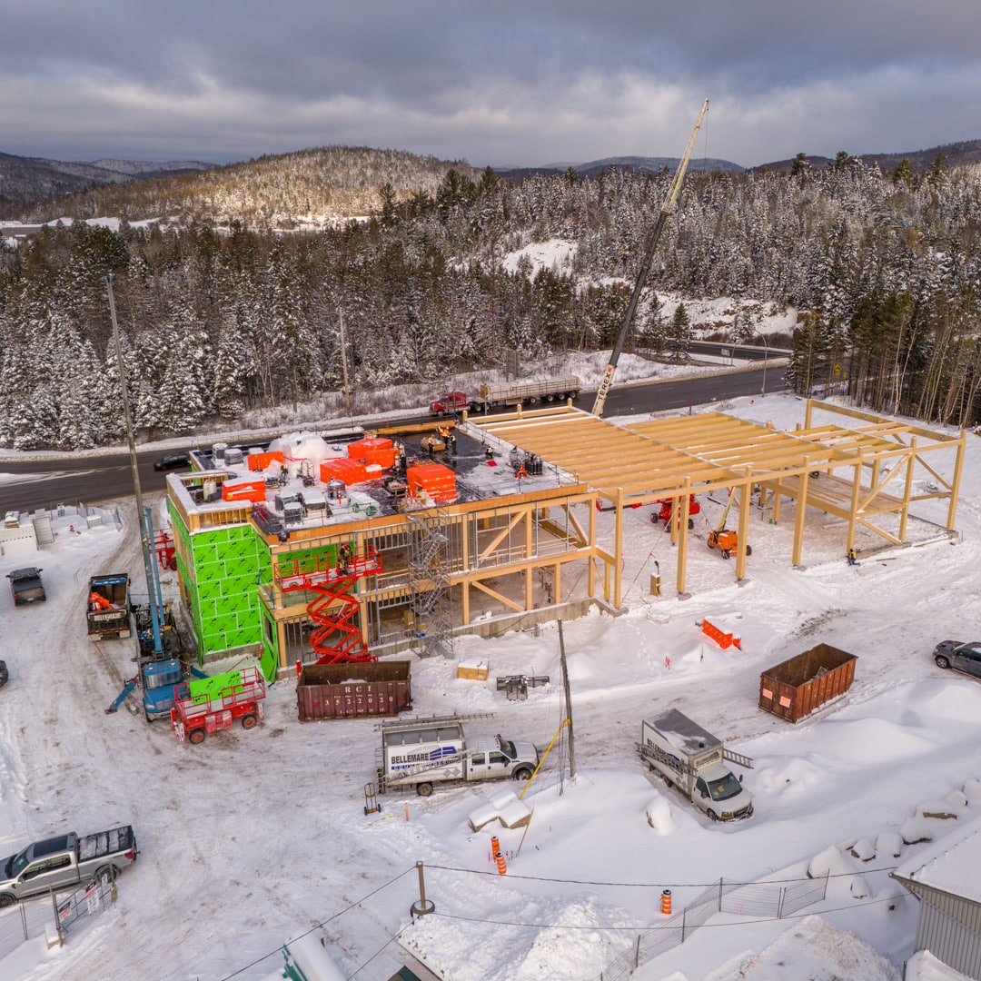 refection-toiture-commerciale-hiver-0