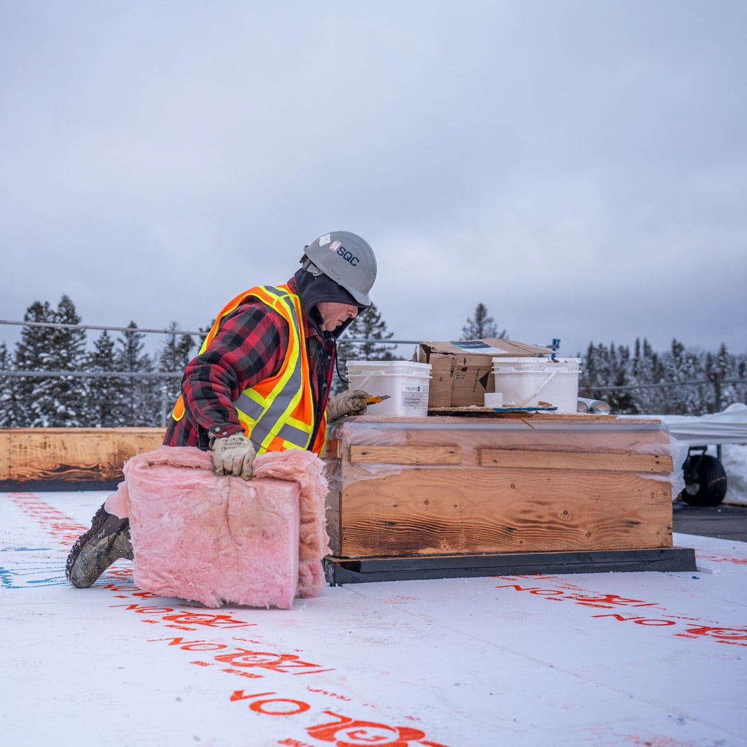 refection-toiture-commerciale-hiver-04